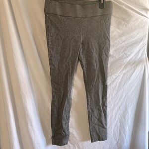 Apt 9 dress pants . Size 4